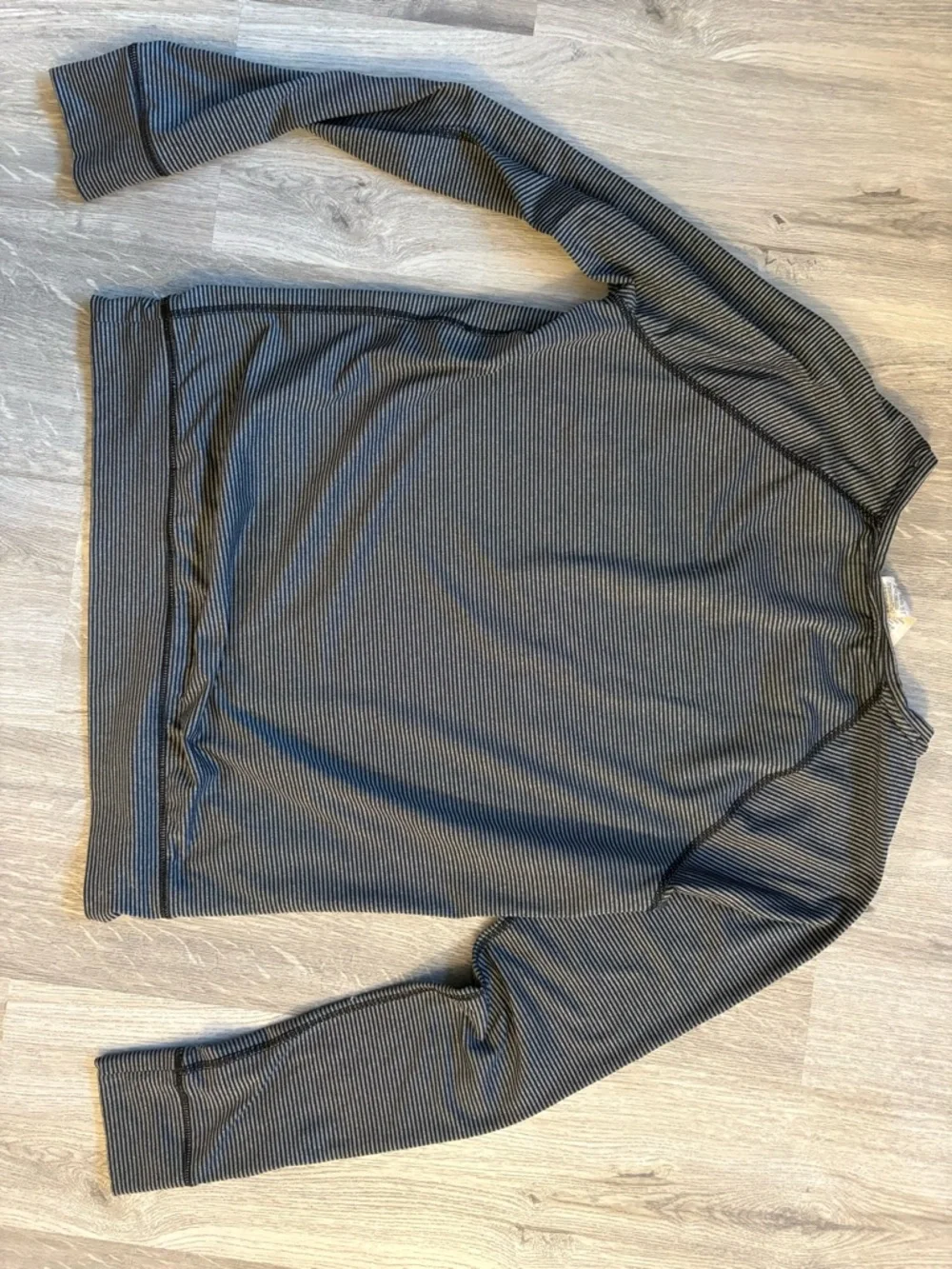 Under Armour Black/Grey Striped Quarter-Zip Pullover - Picture 3 of 3